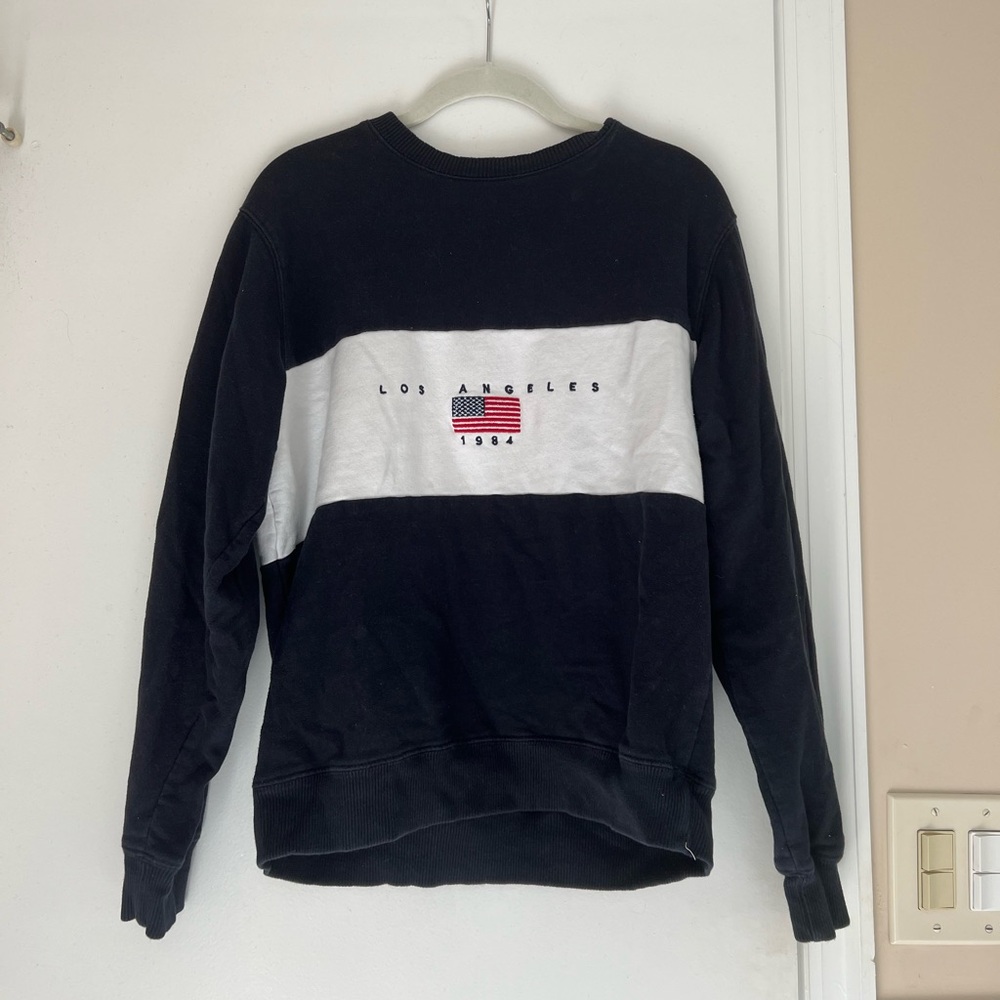 Brandy Melville sweatshirt